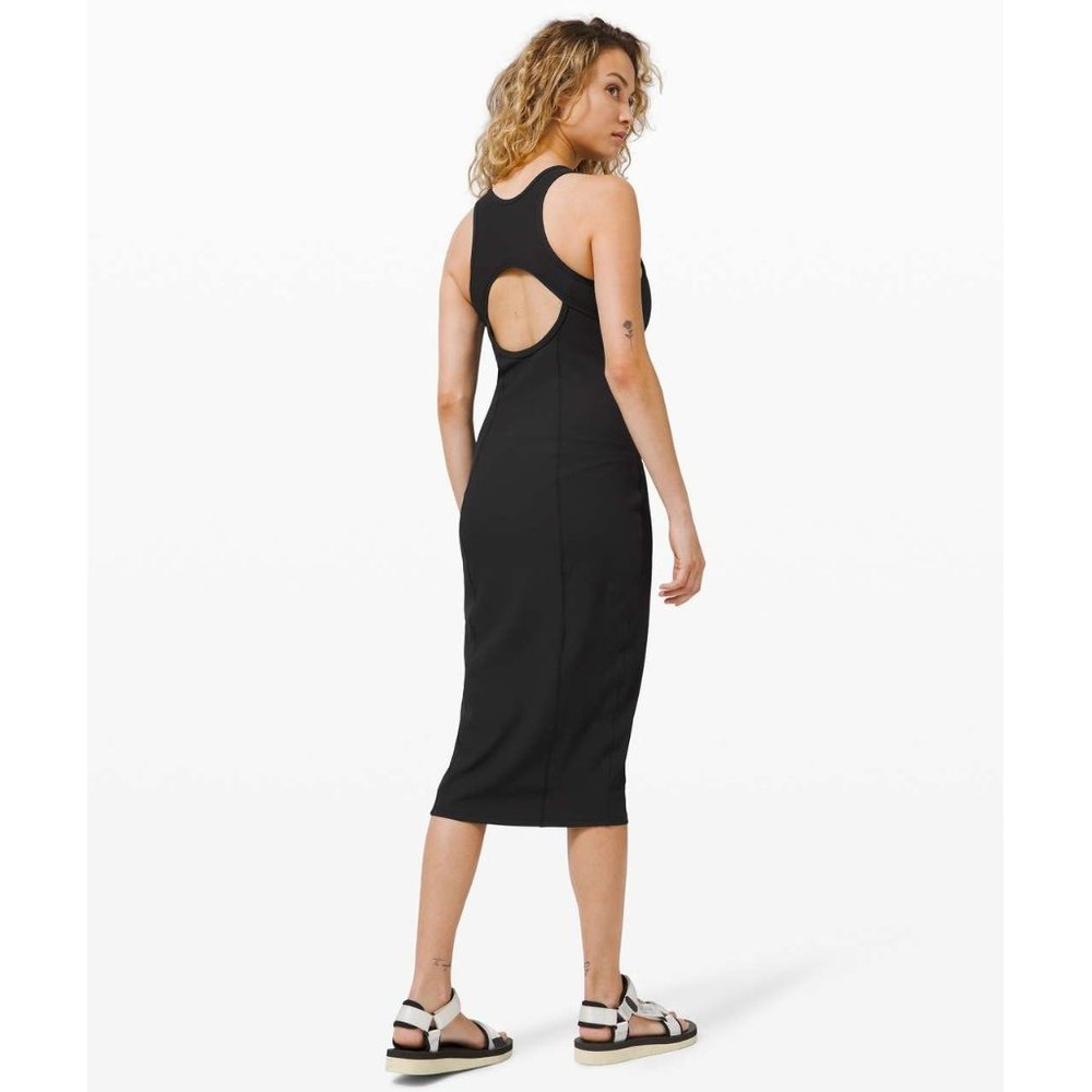 Lululemon Brunch and Back Dress / Size 2 / Black Midi Fitted Ribbed Luxtreme